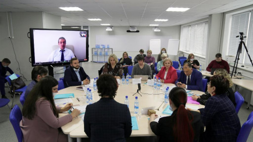 14 мая АмГУ провел Всероссийский круглый стол